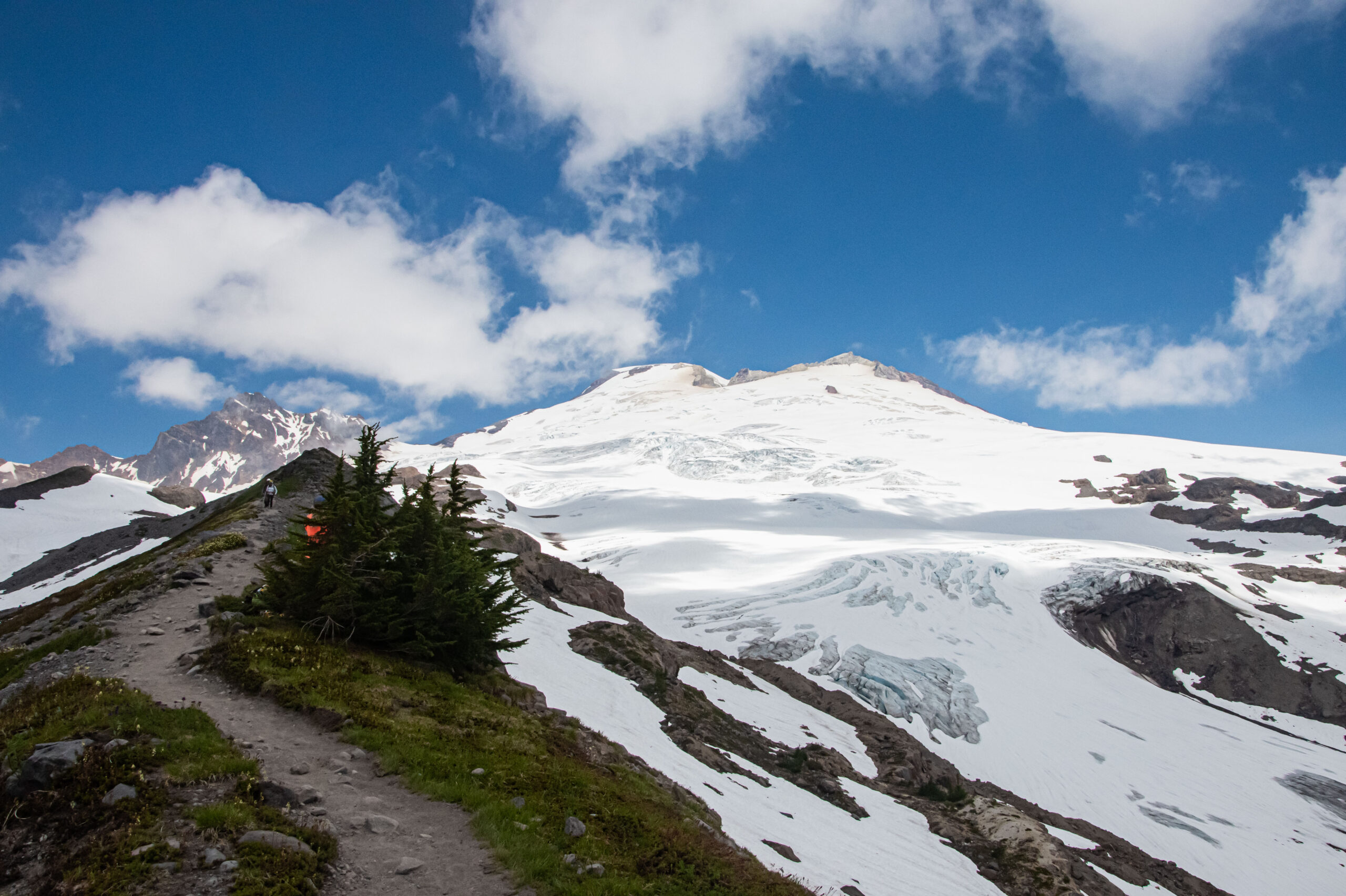 The Ultimate Guide to Hiking – For Beginners